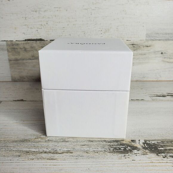 Pandora 2016 Holiday Present Christmas Ornament Jewelry Surprise Gift Box - Picture 10 of 11